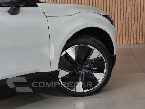 EX30 69 KW ELÉTRICO ULTRA