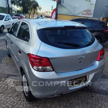 ONIX HATCH LS 1.0 8V FlexPower 5p Mec.
