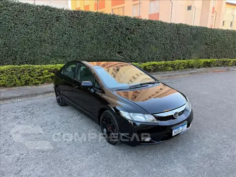 Honda CIVIC 1.8 LXS 16V 4 portas