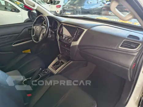 L 200 Triton 2.4 16V OUTDOOR HPE-S 4X4 CABINE DUPLA TURBO DI