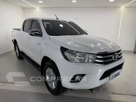 Toyota HILUX CDSRVA4FD 4 portas