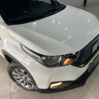 Strada Freedom 1.3 Flex 8V CD