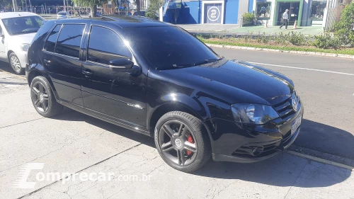 Volkswagen GOLF 2.0 MI Black Edition 8V 4 portas