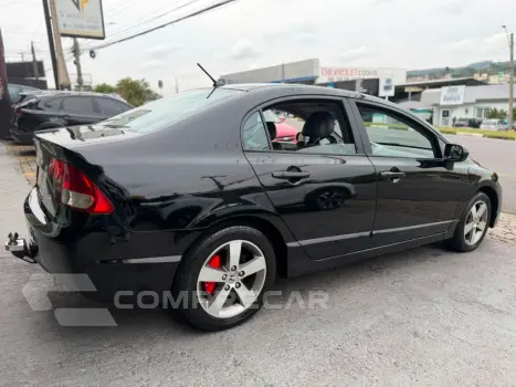 Civic Sedan LXS 1.8/1.8 Flex 16V Aut. 4p