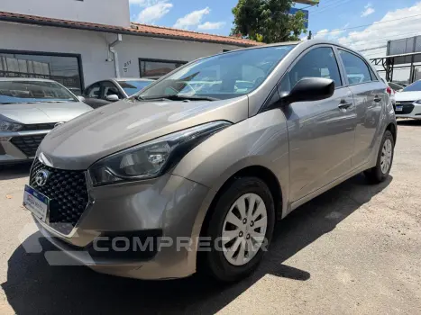 Hyundai HB 20 Hatch 1.0 12V 4P FLEX UNIQUE 4 portas