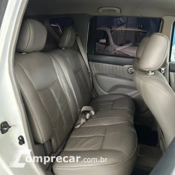 GRAND LIVINA 1.8 SL 16V