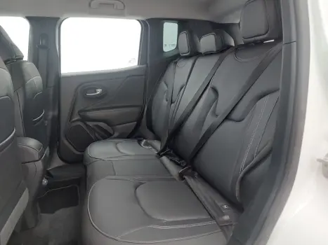 RENEGADE 1.3 T270 TURBO FLEX LONGITUDE AT6