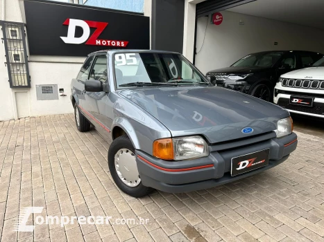 ESCORT 1.0 Hobby 8V