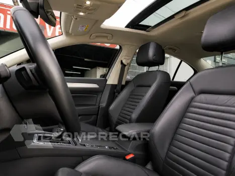 Passat Highline 2.0 TSI 220cv Tip.