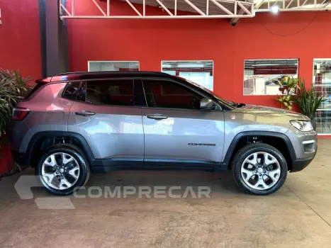 COMPASS 2.0 16V DIESEL TRAILHAWK 4X4 AUTOMÁTICO
