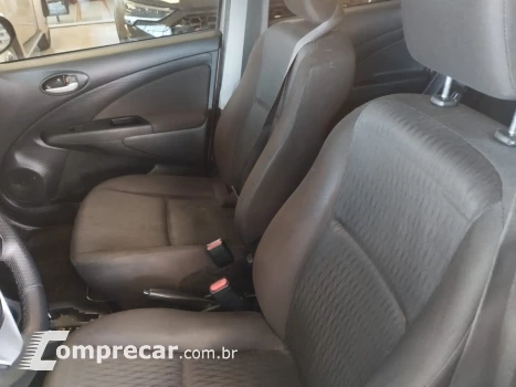 ETIOS 1.5 X Plus Sedan 16V