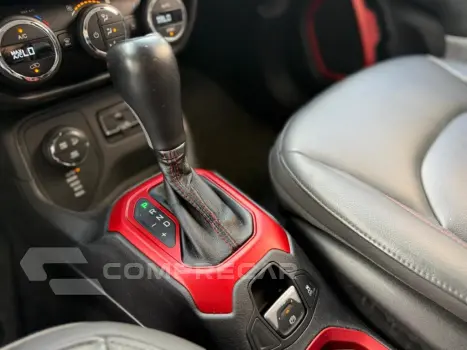 RENEGADE 2.0 16V TURBO DIESEL TRAILHAWK 4P 4X4 AUTOMÁTICO