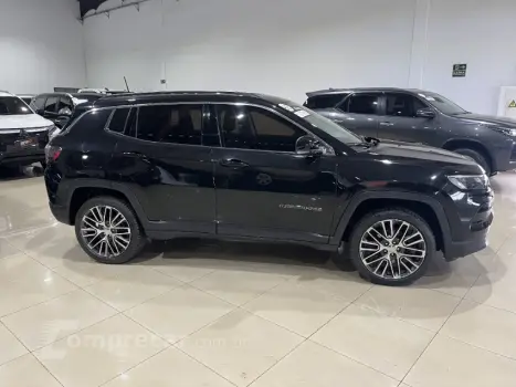 COMMANDER 1.3 T270 Turbo Limited