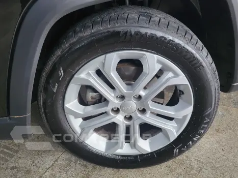 COMMANDER 1.3 T270 TURBO FLEX LONGITUDE AT6