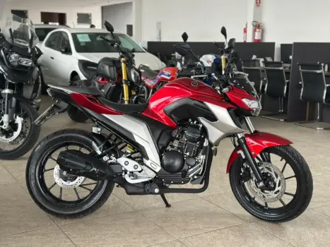 Yamaha FZ25 250 FAZER FLEX