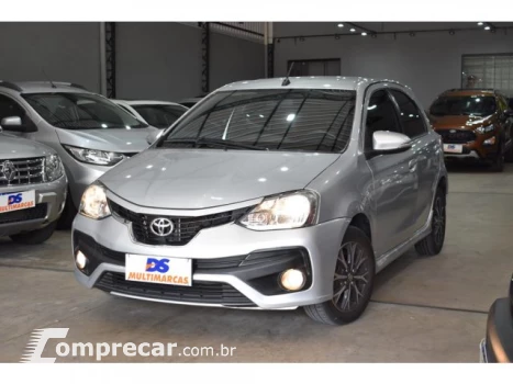 Toyota ETIOS HATCH - 1.5 PLATINUM 16V 4P AUTOMÁTICO 4 portas