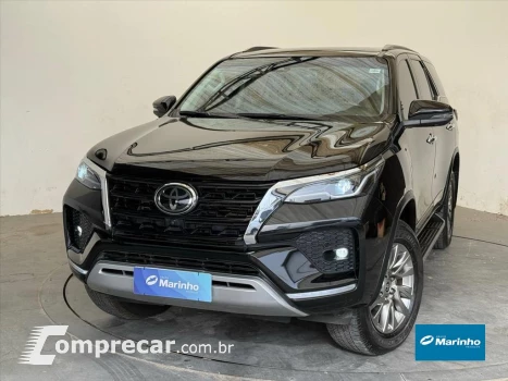 HILUX 2.8 D-4D TURBO DIESEL CD SRX 4X4 AUTOMÁTICO