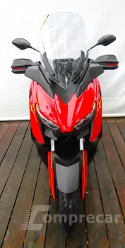 YAMAHA XMAX ABS