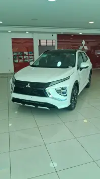 Mitsubishi ECLIPSE CROSS 1.5 Mivec Turbo Hpe-s AWD 4 portas