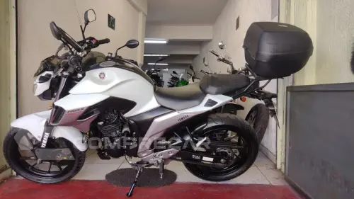 Yamaha Fazer 250 ABS