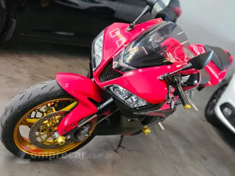 HONDA CBR 600 RR