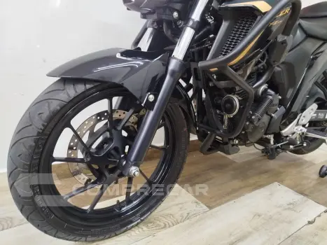 FZ 25 FAZER