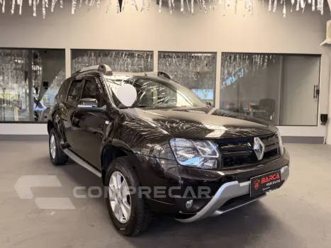 Renault DUSTER 1.6 DYNAMIQUE 4X2 16V FLEX 4P MANUAL 4 portas