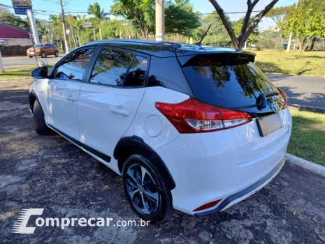 YARIS 1.5 16V X WAY Connect