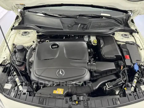 GLA 200 1.6 CGI Enduro 16V Turbo