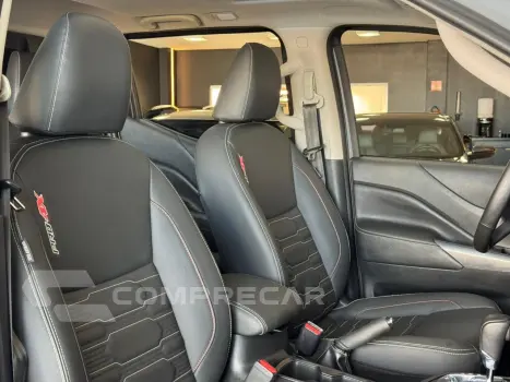 Frontier 2.3 16V PRO4X CABINE DUPLA 4X4 BI-TURBO DIESEL AUTO