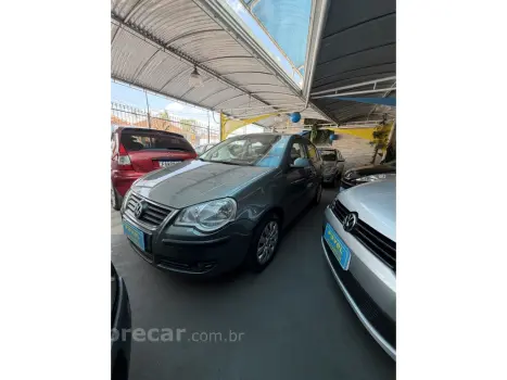 Volkswagen POLO SEDAN 1.6 8V GASOLINA 4P MANUAL 4 portas