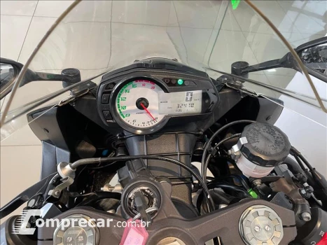 NINJA ZX-6R