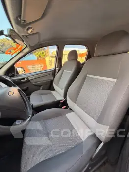 CELTA 1.0 MPFI LT 8V