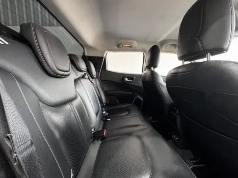 TORO 1.3 TURBO 270 FLEX VOLCANO AT6