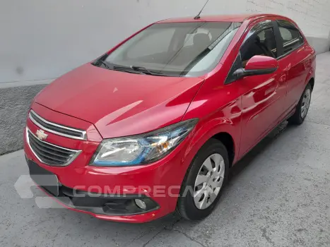 CHEVROLET ONIX 1.4 MPFI LT 8V 4 portas