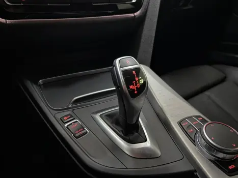 320i 2.0 SPORT GP 16V TURBO ACTIVE FLEX 4P AUTOMÁTICO