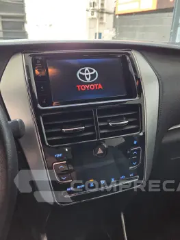 YARIS 1.5 16V Sedan XLS Connect