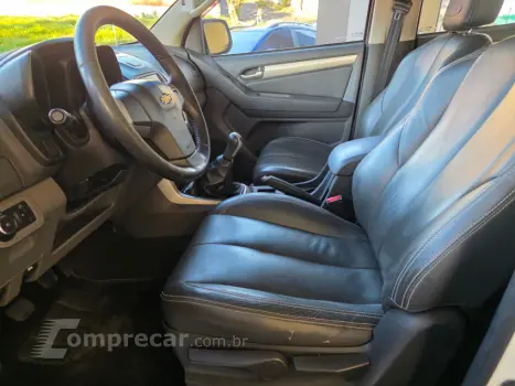 S10 2.4 MPFI Advantage 4X2 CD 8V