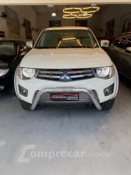 L200 TRITON 2.4 HLS 4X2 CD 16V