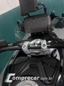 R1300 GS TRIPLE BLACK