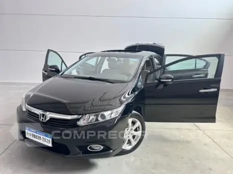 CIVIC - 1.8 EXS 16V 4P AUTOMÁTICO