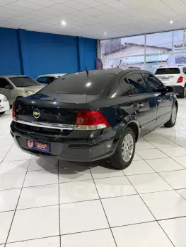 VECTRA 2.0 MPFI Expression 8V 140cv