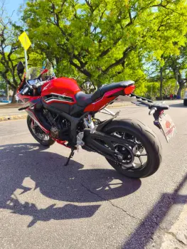 CBR 650 R ABS