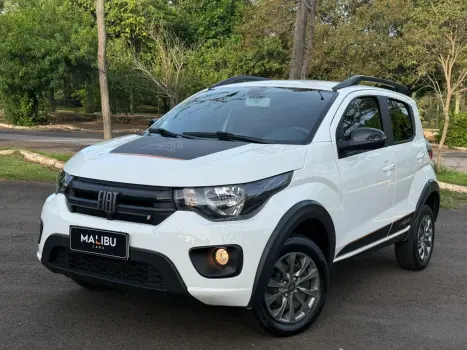 Fiat MOBI 1.0 Firefly Trekking 4 portas