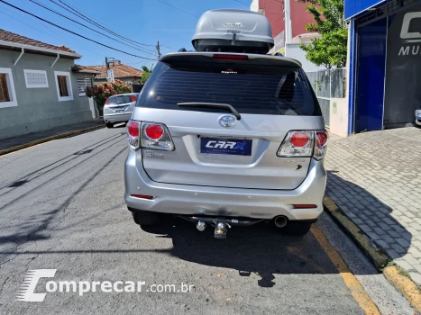 Hilux SW4 2.7 16V 4P FLEX SR 7 LUGARES AUTOMÁTICO