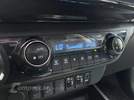 HILUX 2.8 D-4D TURBO DIESEL CD SRX 4X4 AUTOMÁTICO