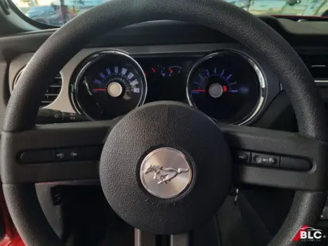 MUSTANG - 3.7 COUPÉ V6 24V 2P MANUAL