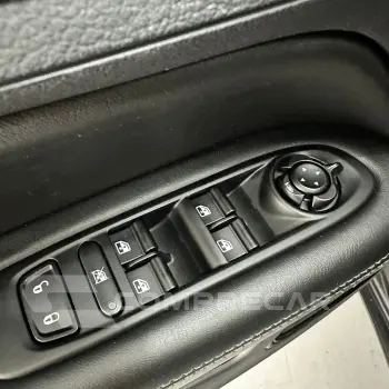 RAMPAGE REBEL 2.0 TB CD 4X4 Diesel Aut.