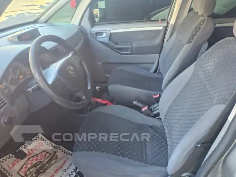 MERIVA 1.4 MPFI Maxx 8V