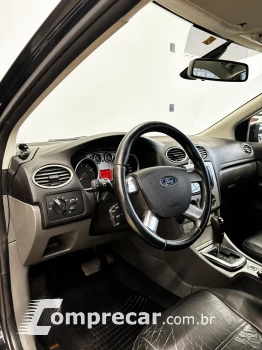 FOCUS 2.0 Sedan 16V